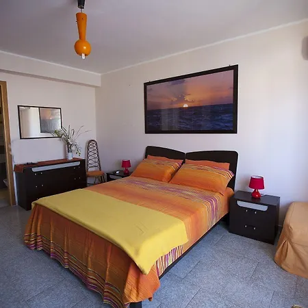 Affitti Brevi- Mediterraneo 3* Crotone