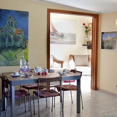 Oda ve Kahvaltı Affitti Brevi- Mediterraneo