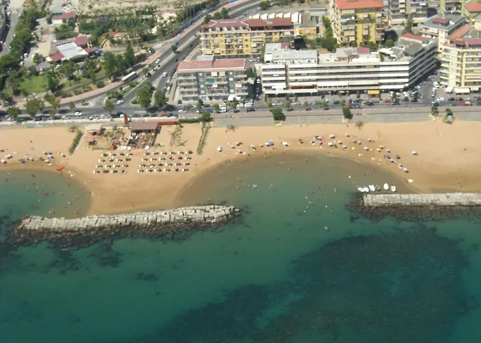 Affitti Brevi- Mediterraneo 3* Crotone